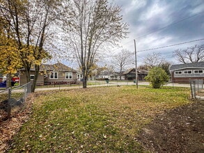 402 S Illinois St in Streator, IL - Building Photo - Building Photo