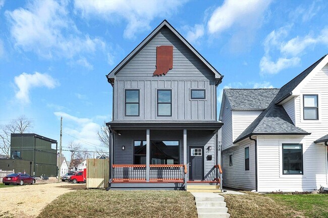 738 Terrace Ave in Indianapolis, IN - Building Photo - Building Photo