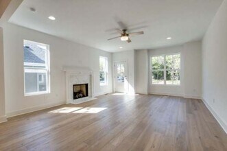 2150 Sadler Ave in Nashville, TN - Building Photo - Building Photo