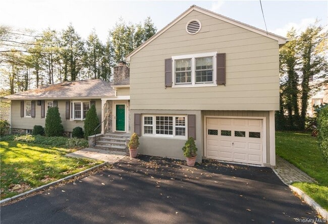 1 Senate Pl in Larchmont, NY - Building Photo - Building Photo