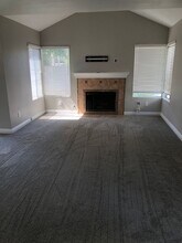 10328 New Bedford Ct in Lakeside, CA - Building Photo - Building Photo