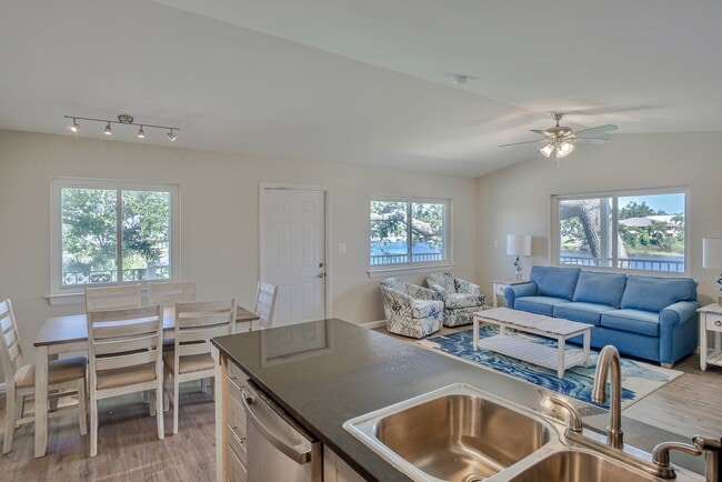 Magnolia Cove Apartments and Marina