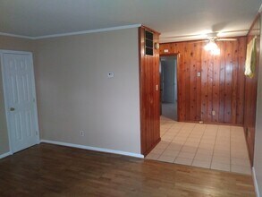 671 Georgia Ave, Unit 4 in Forest Park, GA - Building Photo - Building Photo