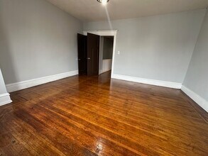 4521 N 12th St in Philadelphia, PA - Building Photo - Building Photo