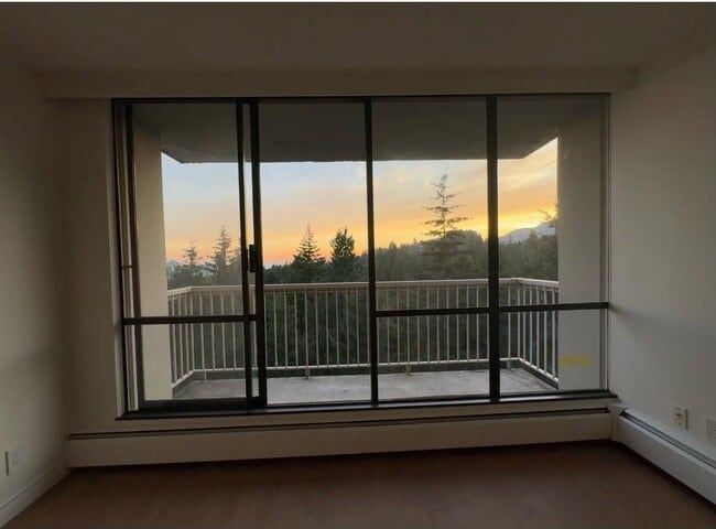 property at 2016 Fullerton Ave