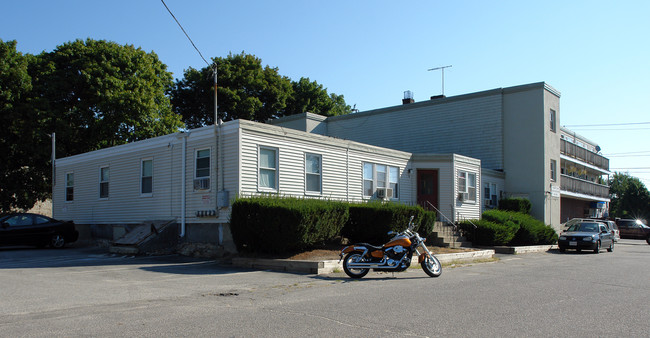 949 Main St in Weymouth, MA - Building Photo - Building Photo