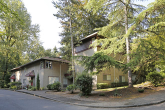 The Orient Apartments in West Linn, OR - Building Photo - Building Photo