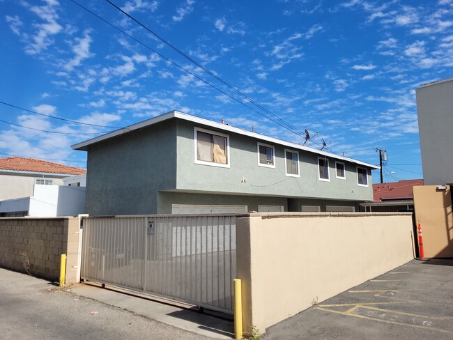 18103 Arline Ave in Artesia, CA - Building Photo - Building Photo