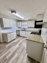 10115 N Ashley St in Tampa, FL - Building Photo - Building Photo