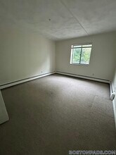 175 Adams St in Newton, MA - Foto de edificio - Building Photo