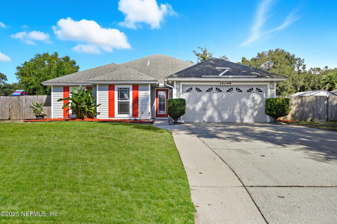 14049 Broken Bow Dr N in Jacksonville, FL - Building Photo