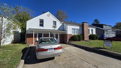 112 Bonds Ave in East Alton, IL - Building Photo - Building Photo