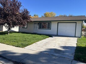 3306 S Virginia Ave in Boise, ID - Building Photo