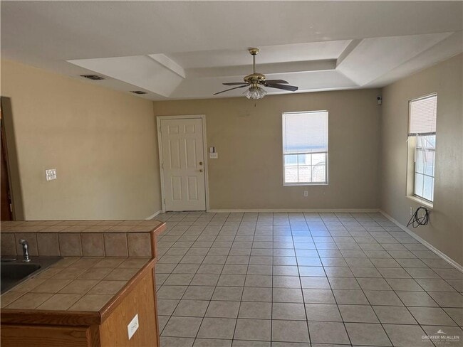 11 French Ave in Edinburg, TX - Building Photo - Building Photo