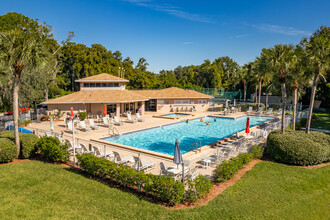 SunnyBrook Condominium in New Port Richey, FL - Building Photo - Building Photo