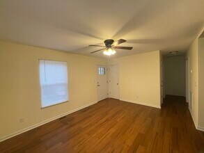 1916 Winget St in Gastonia, NC - Building Photo - Building Photo