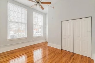 1090 10th St N in St. Petersburg, FL - Building Photo - Building Photo