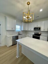 556 Leesville Rd in Lynchburg, VA - Building Photo - Building Photo