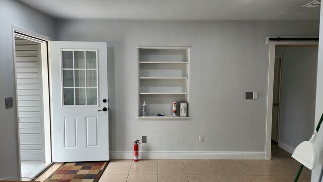 1015 Woodland Ave in Lakeland, FL - Building Photo - Building Photo