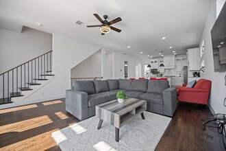 516 Secretariat Dr in Rowlett, TX - Building Photo - Building Photo