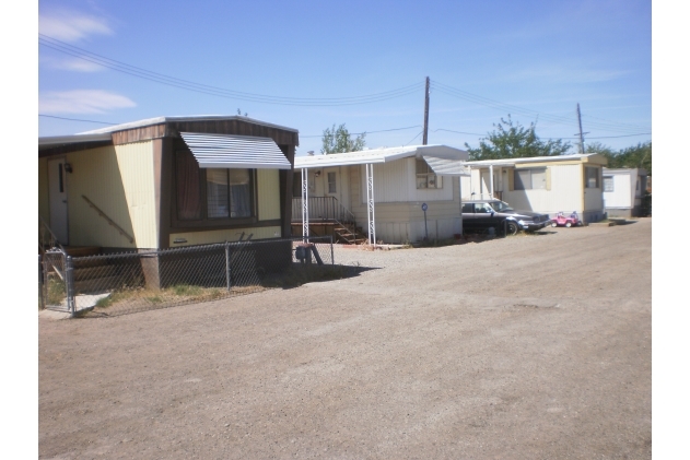 Sierra Sands Mobile Home Community in Ridgecrest, CA - Foto de edificio - Building Photo