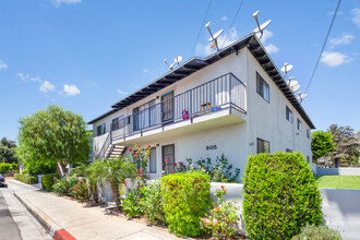 Azusa Pasadena Ave Apartments in Azusa, CA - Building Photo - Building Photo