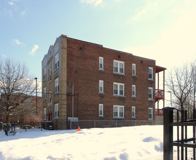 37 School St in Hartford, CT - Building Photo - Building Photo