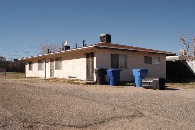 1150 Barstow Rd in Barstow, CA - Building Photo - Building Photo