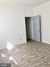 6050 Market St in Philadelphia, PA - Building Photo - Building Photo
