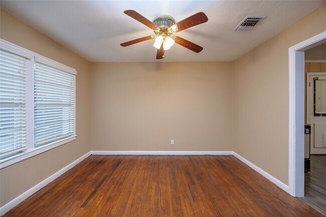 property at 304 Harris Blvd