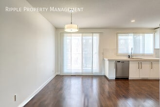 1530 Bayside Ave SW in Airdrie, AB - Building Photo - Building Photo