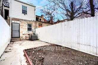 2013 McHenry St in Baltimore, MD - Building Photo - Building Photo