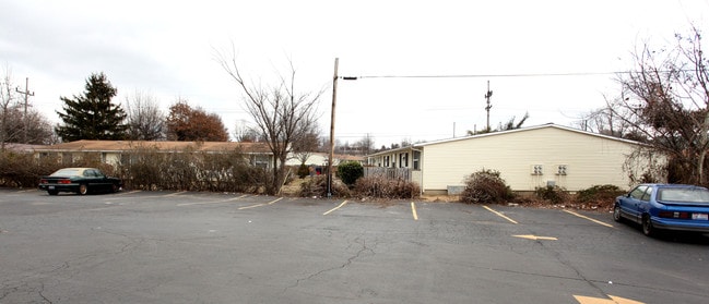 Wood Gate Apartments in Wheelersburg, OH - Building Photo - Building Photo