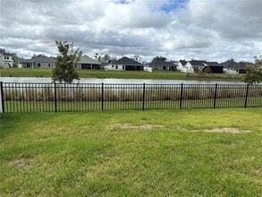 7882 Gershaneck Cir in Okahumpka, FL - Building Photo - Building Photo