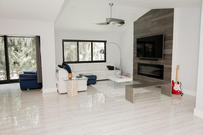 property at 5700 Coach House Cir