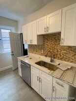 10 Glenville Ave, Unit 2 in Boston, MA - Building Photo