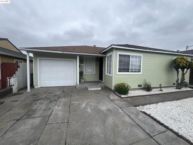 property at 2923 Devon Way