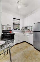 444 W 19th St in New York, NY - Building Photo - Building Photo