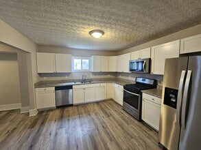 241 Brehl Ave in Columbus, OH - Building Photo - Building Photo