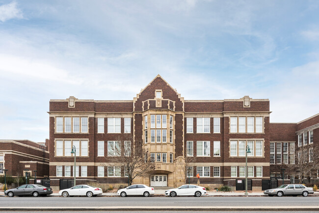 The Classroom in Albuquerque, NM - Building Photo - Building Photo