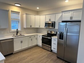 262 Liam Ln in Rome, NY - Building Photo - Building Photo