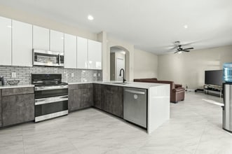 7654 Jewelwood Dr in Boynton Beach, FL - Building Photo - Building Photo