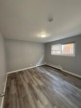 639 Jeffery Ave, Unit 3N in Calumet City, IL - Building Photo - Building Photo