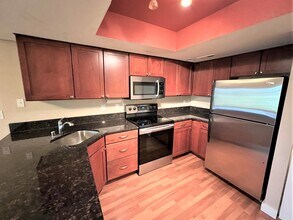 4279 152nd Ct SE in Bellevue, WA - Building Photo - Building Photo