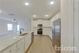 1104 Dye Blvd in Princeton, TX - Foto de edificio - Building Photo