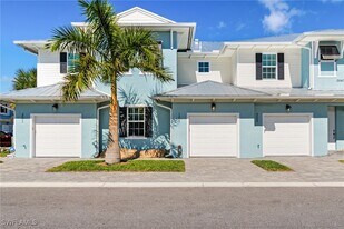 26430 Coco Cay Cir in Bonita Springs, FL - Building Photo