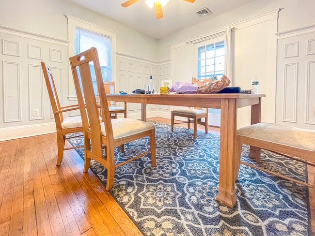 209 Chestnut Hill Ave, Unit 1 in Boston, MA - Foto de edificio - Building Photo