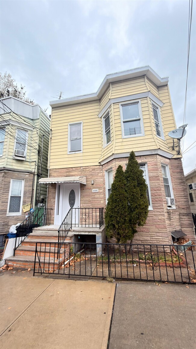 property at 608 57th St