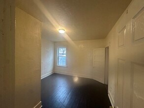 42 E Worcester St in Worcester, MA - Building Photo - Building Photo