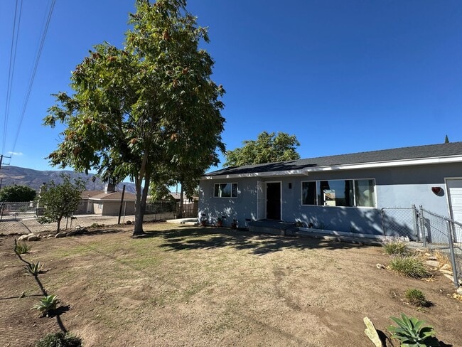 853 N Hargrave St in Banning, CA - Building Photo - Building Photo